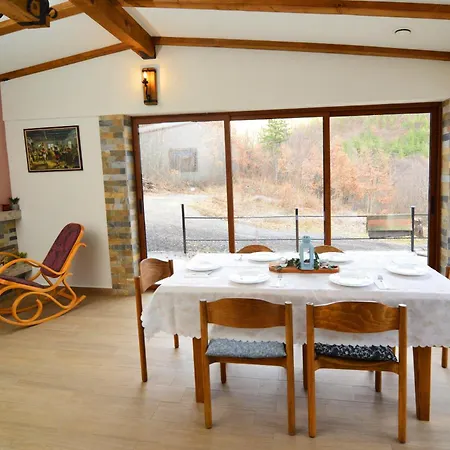 за гости ингилизовата къща Guest house Padala