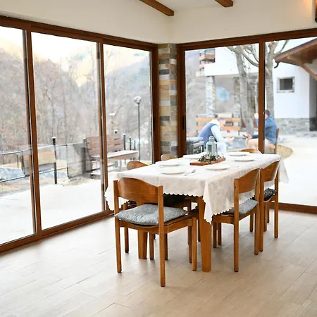 за гости ингилизовата къща Guest house