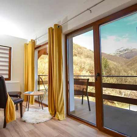 за гости ингилизовата къща