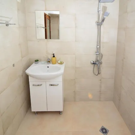 Guest house за гости ингилизовата къща