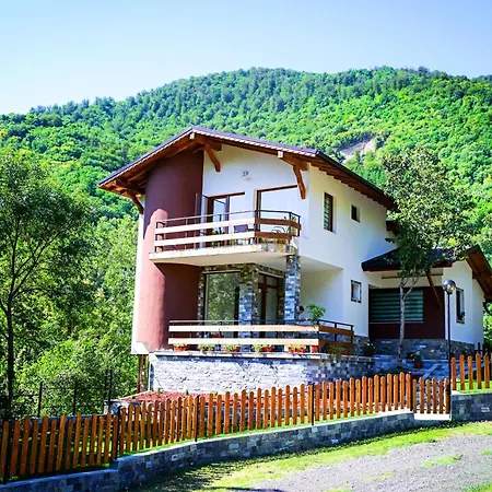 за гости ингилизовата къща Guest house Padala